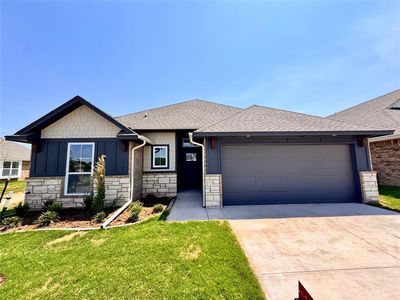 1312 Colonial Ave