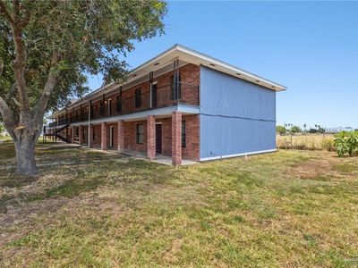1210 N Main St