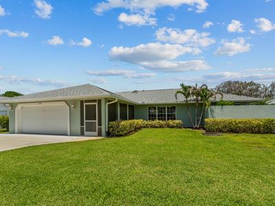 1423 SE PITCHER Road