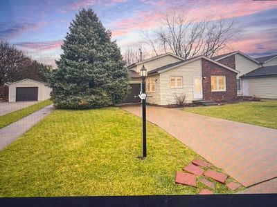 1701 King Dr APT A