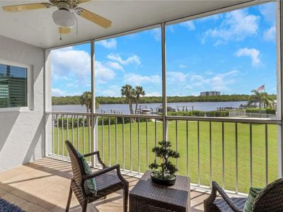 305 Goodlette-Frank RD S #C304