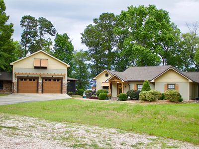 2215 Powell Trce