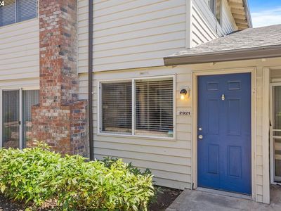 2921 NE Rene Ave #15-B