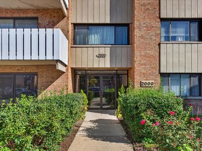 2000 Bayside Dr Unit 313