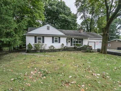 Property at 8 Crescent Avenue, Warwick, NY