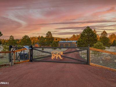 1150 N Three Bears Loop --