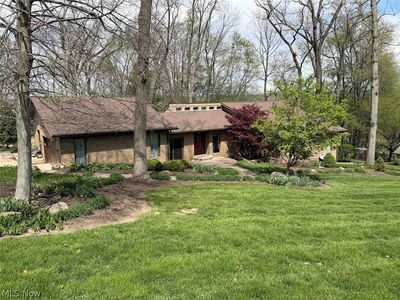 2359 Oak Tree Dr NW