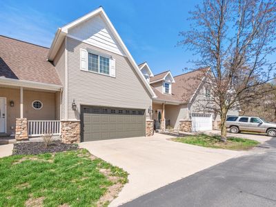 817 Tioga Park Dr