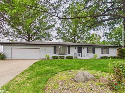 Property at 1608 B Ave E, Oskaloosa, IA