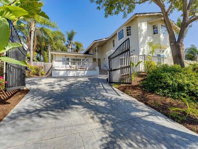 4208 Park Dr