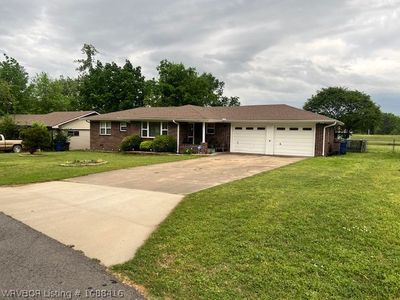 720 Hillside Dr