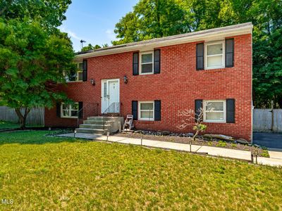 2 Melissa Court