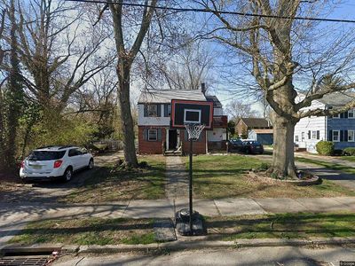 20 Lee St