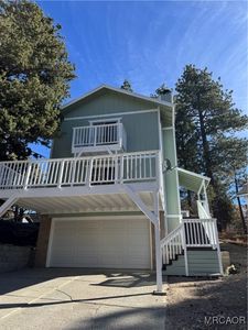 573 Lucerne Dr