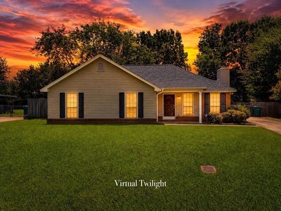 211 Azalea Dr