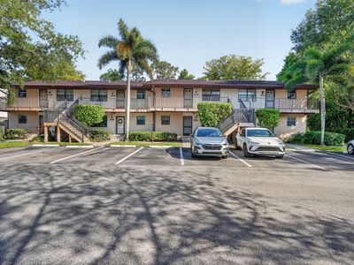 5232 Treetops Dr #L-102