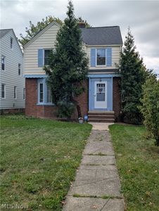 3742 Silsby Rd