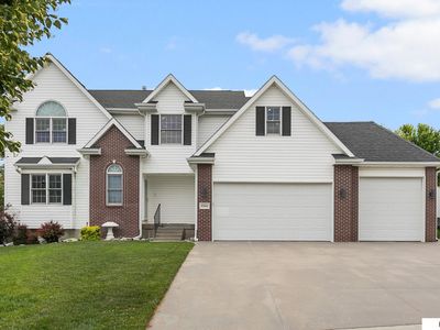 9360 Benziger Dr