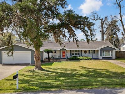 201 Southern Oaks Dr
