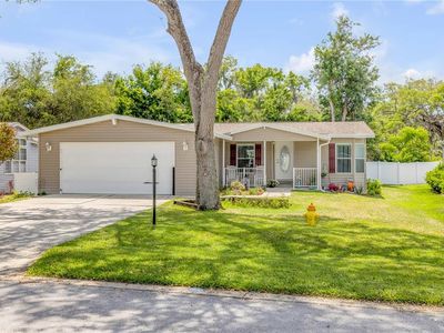 Property at 317 Water Landing Dr, Oak Hill, FL