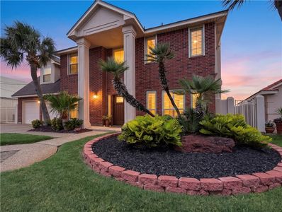 8210 Seashore Dr