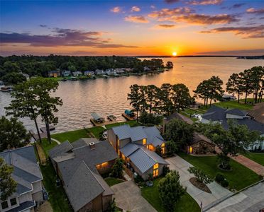 12414 Lake Shore Dr