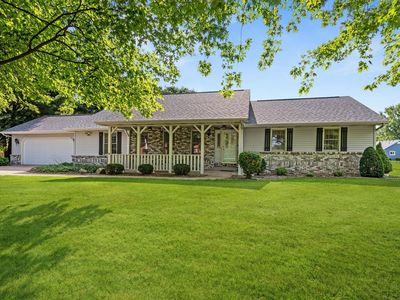 223 Thornhedge Dr