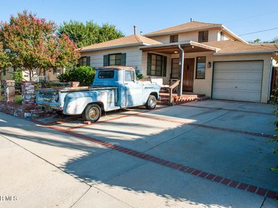 17912 Tiara St