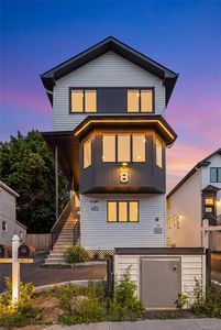 8 Memorial Park Drive