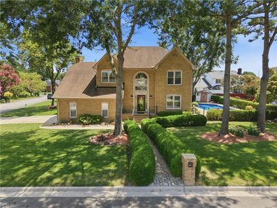 608 Archer Ct