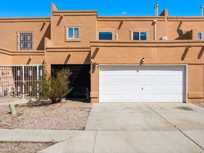 2944 Quail Pointe Dr NW