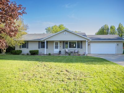 17064 Hawk Ct