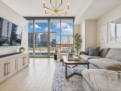 1212 Laurel St APT 301