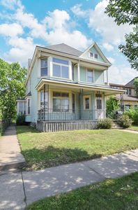715 Margaret St
