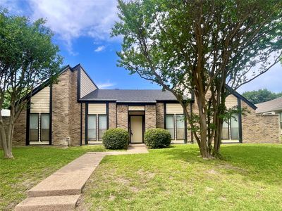 9931 Chimney Hill Ln