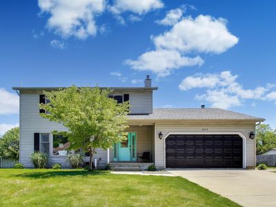 4015 Silver Oaks Dr
