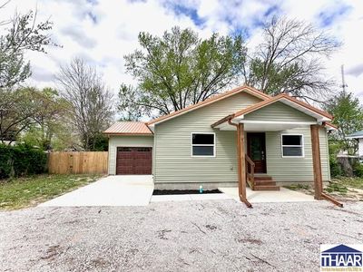 Property at 207 W Heap St, Farmersburg, IN