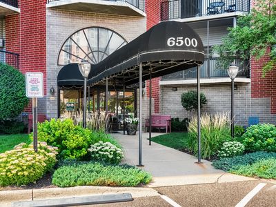 6500 Woodlake Dr APT 601