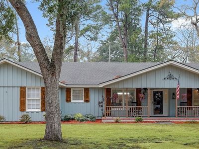 206 Hillary Road