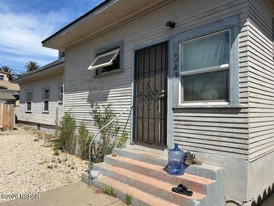 Property at 109 W Orange St, Santa Maria, CA