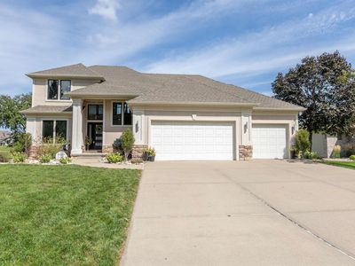 Property at 611 E Saint Andrews Cir, North Sioux City, SD