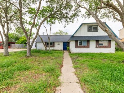 1504 Kenwood Dr