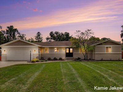8835 Hebert Dr