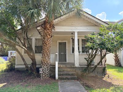 161 Grove St