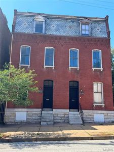 Property at 1519 Mallinckrodt St, Saint Louis, MO