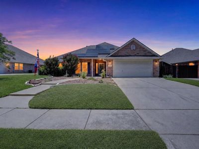 930 Royal Oak Ln