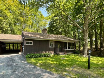 17 Oakwood Road