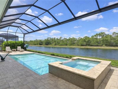 14338 Laguna Springs LN