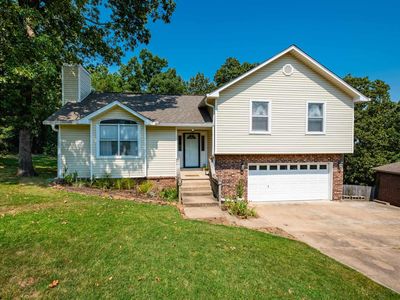 97 Emerald Dr