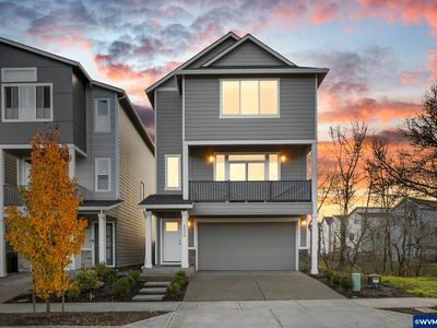 4236 E Willakenzie St